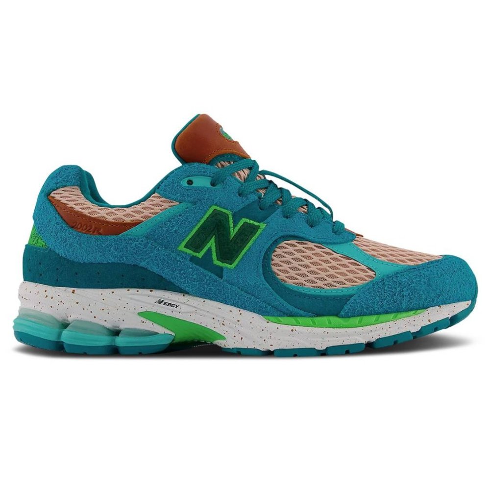 NB SALEHE BEMBURY X 2002R 'WATER BE THE GUIDE'
